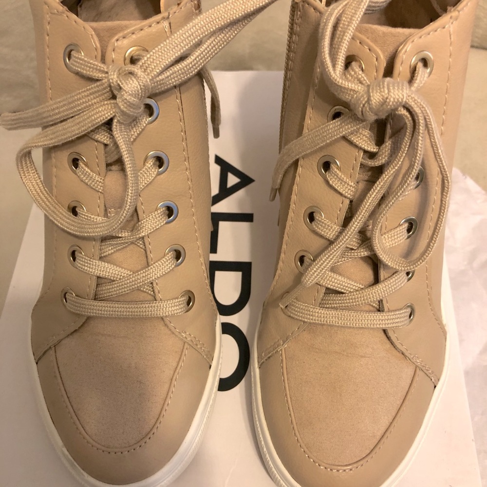 Khaki Aldo hidden wedge heel sneakers size 5.
